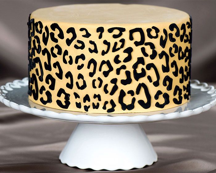 Leopard-cake.jpg